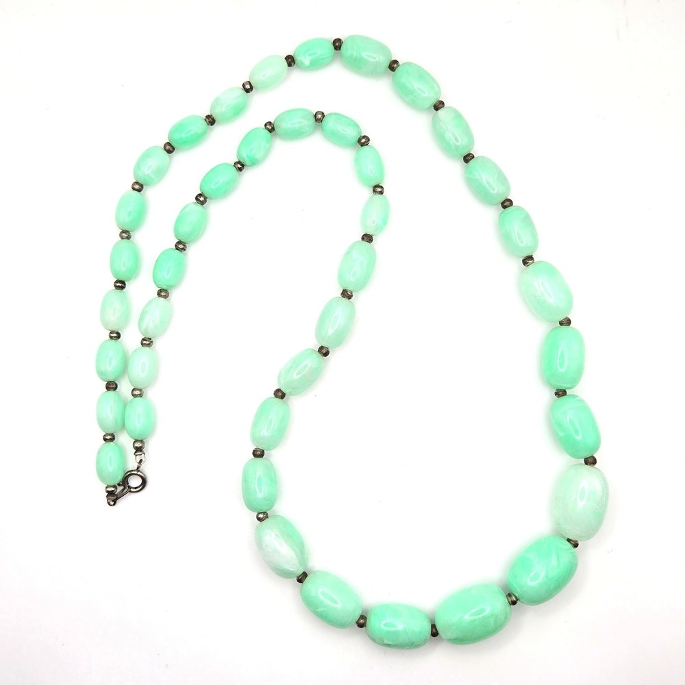 Vtg Seafoam Green Marbled UV Reactive Lucite Bead Necklace Silver Tone Spacers